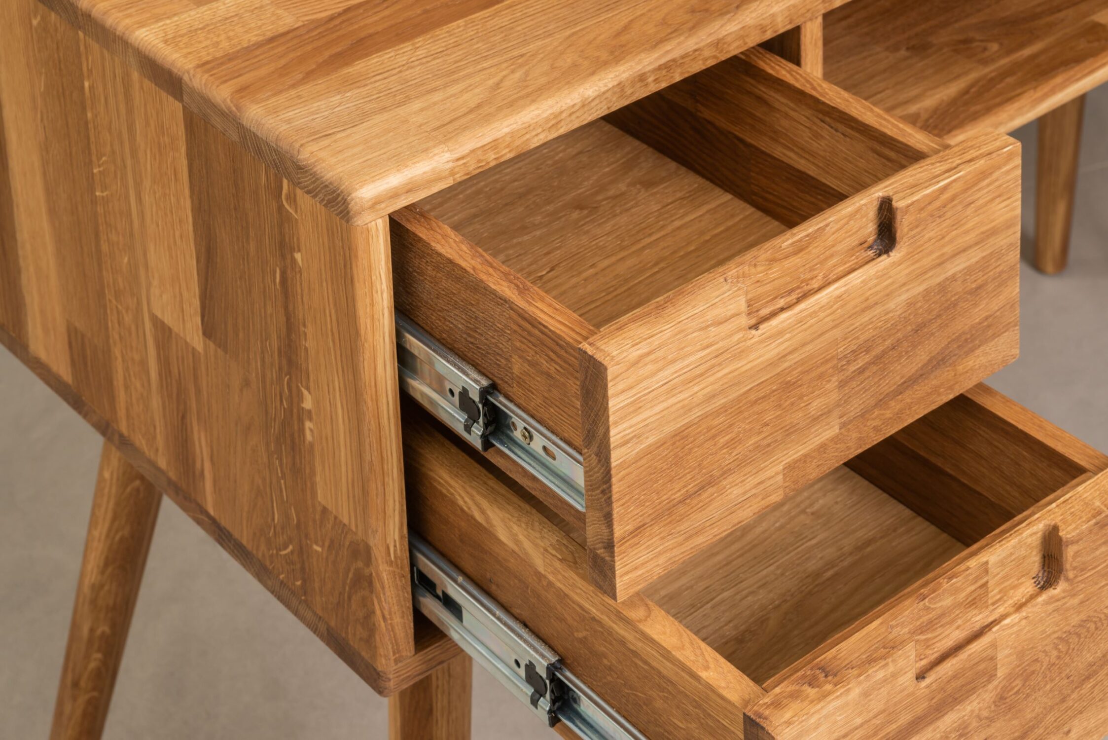 9430Scan4_kirjutuslaudD